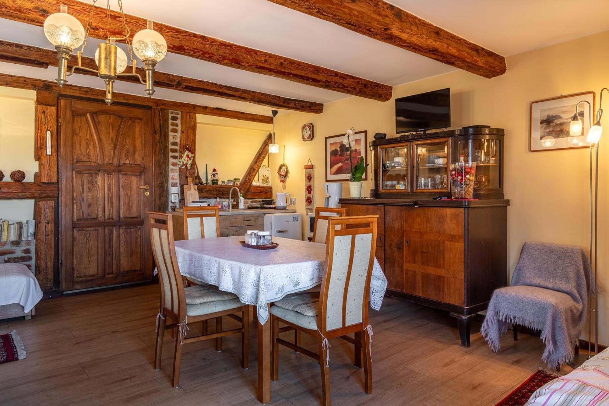 Roze I Jablonie Agroturystyka Gryfów Śląski Exteriör bild